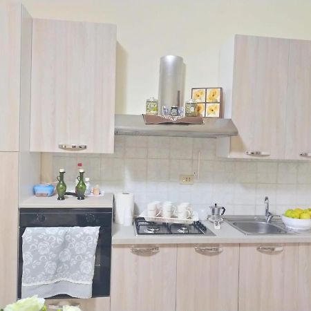 A Due Passi Dalla Cattedrale Apartment Palermo Exterior foto