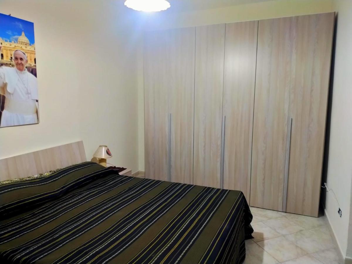 A Due Passi Dalla Cattedrale Apartment Palermo Exterior foto